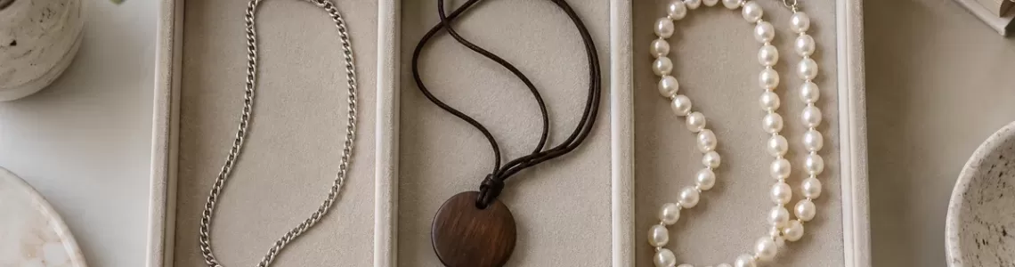 How to Store Necklaces: Chains, Wood Pendants and Beaded Strands