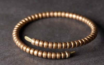 The Enchanting Benefits of Women Wearing Pure Copper Bracelets