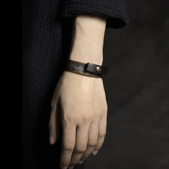 Ebony with brass bracelet for women Ebony brass curve bracelet for men Ebony with brass bracelet for women Ebony brass curve bracelet for men