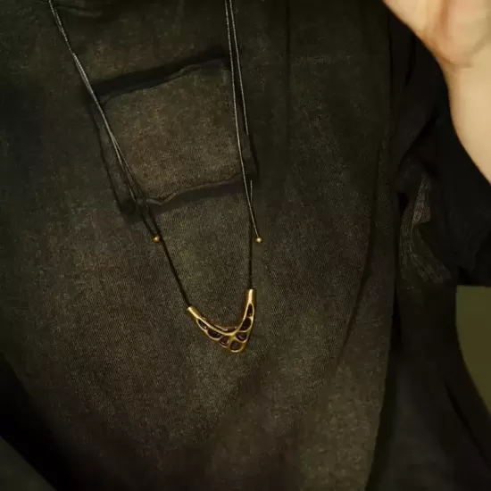 V-Shaped Brass Pendant Necklace V-Shaped Brass Pendant Necklace